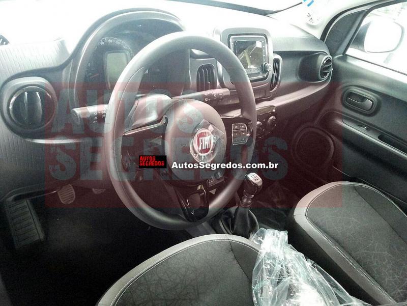 interior_fiat_mobi_2017_4.jpg