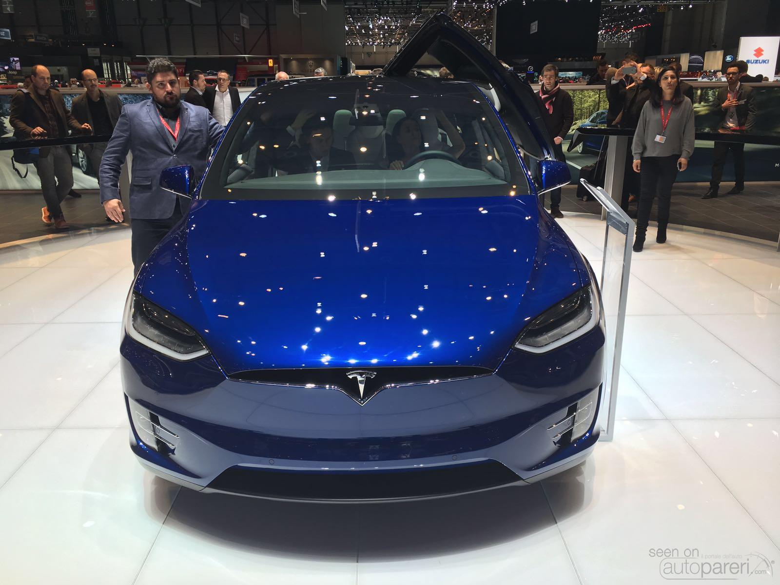 Tesla al salone di Ginevra 2016