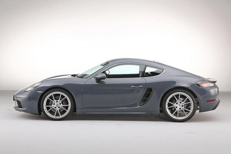 Porsche-718-Cayman-im-Test-Sitzprobe-1200x800-66ae2125e941ceda.jpg