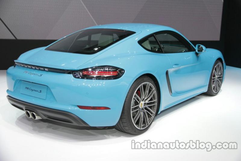Porsche-718-Cayman-rear-quarter-at-the-2016-Auto-China.jpg