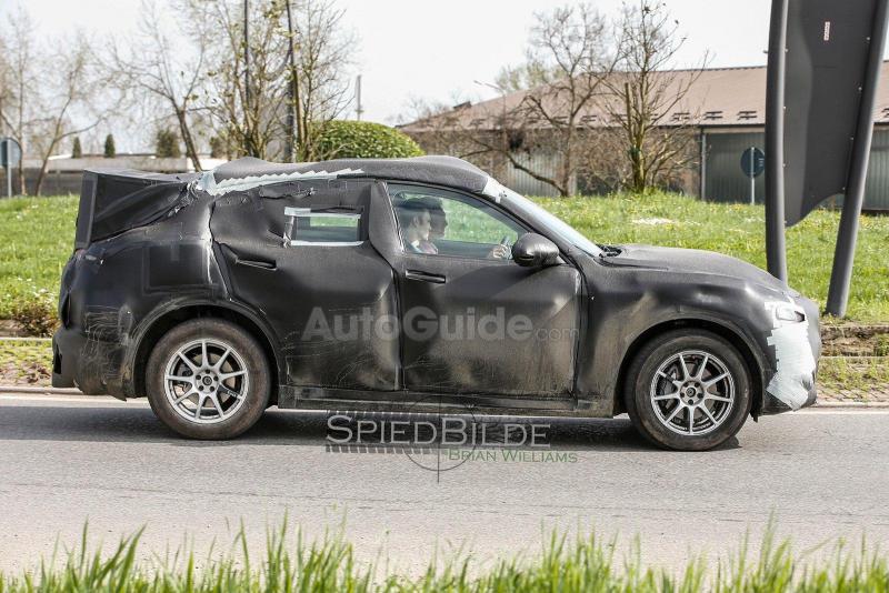 alfa-romeo-stelvio.jpg