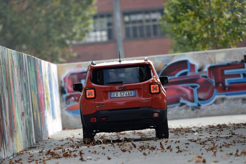 141203_Jeep_Renegade-Victor_6275 (FILEminimizer).jpg