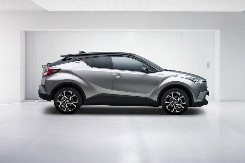 Foto Toyota C-HR, Foto Auto di serie - Omniauto_it - Foto 7.jpg