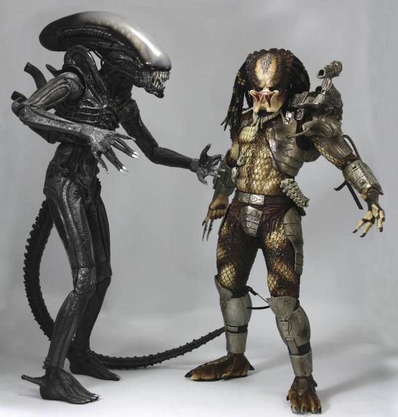 Alien-And-Predator-Quarter-Scale-NECA_1297340667.jpg