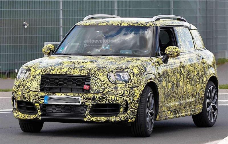 mini-countryman-jcw-nurburgring-estetica.jpg