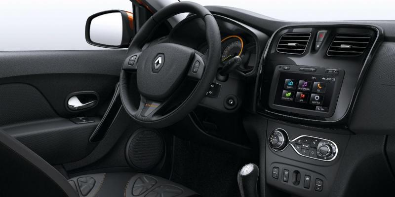 Nuevo-Renault-Sandero-Stepway-Interior-2.jpg