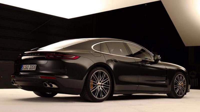 Porsche-Panamera-2.jpg