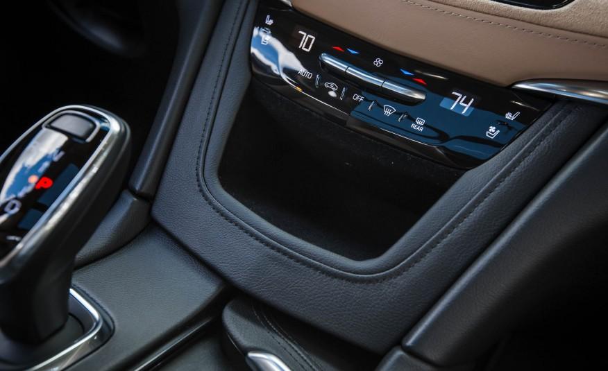 2017-Cadillac-XT5-142-876x535.jpg