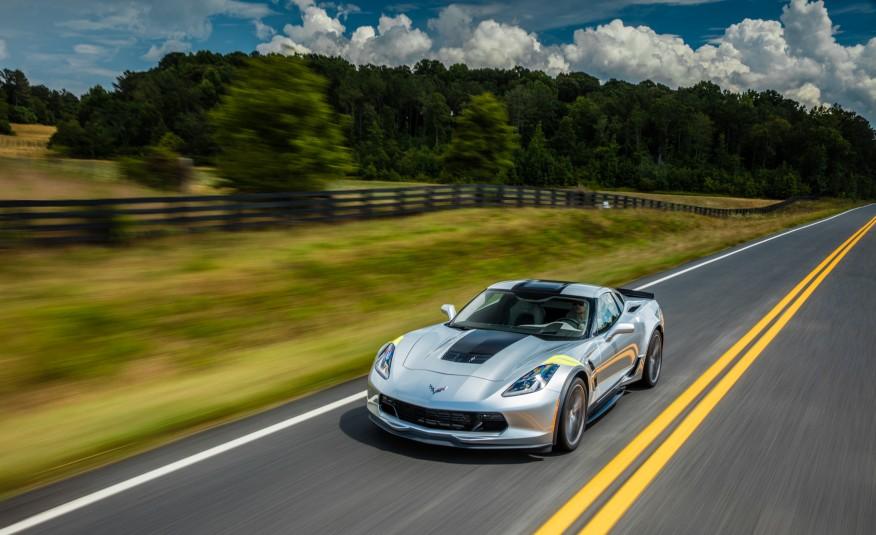2017-Chevrolet-Corvette-Grand-Sport-1421-876x535.jpg
