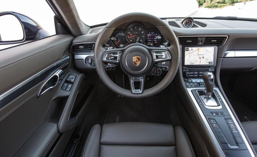2017-Porsche-911-155-876x535.jpg