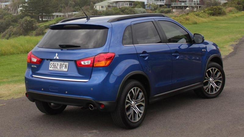 C__Data_Users_DefApps_AppData_INTERNETEXPLORER_Temp_Saved Images_mitsubishi-asx-xls-craig-jamieson-2016-(14).jpg