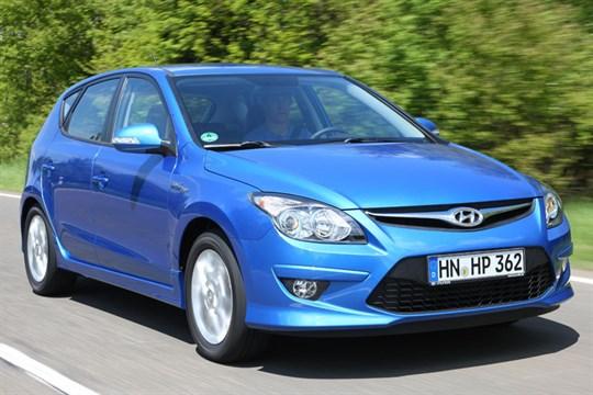 C__Data_Users_DefApps_AppData_INTERNETEXPLORER_Temp_Saved Images_5-hyundai-i30-2011-5.jpg