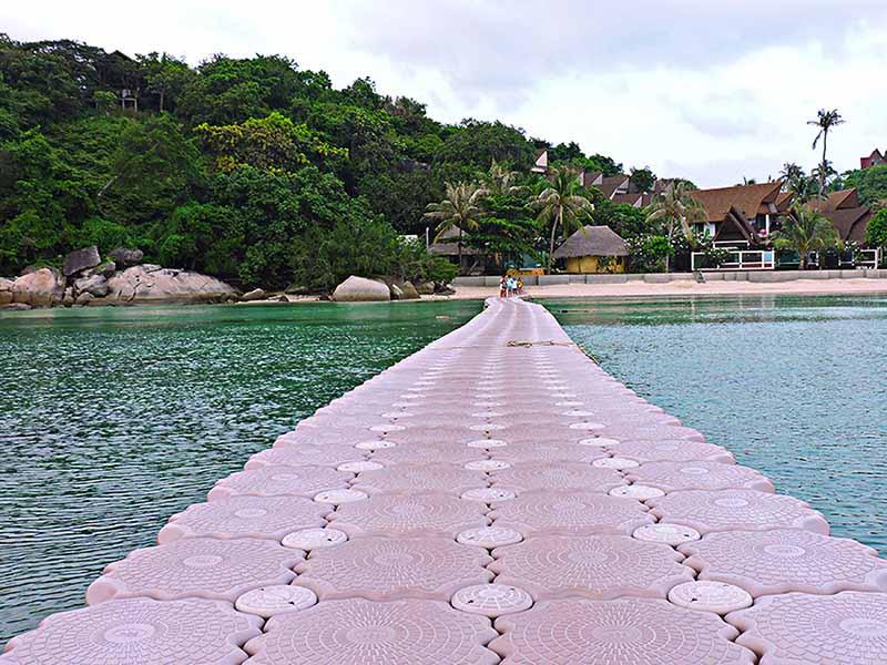 leela-beach-floating-pier.jpg