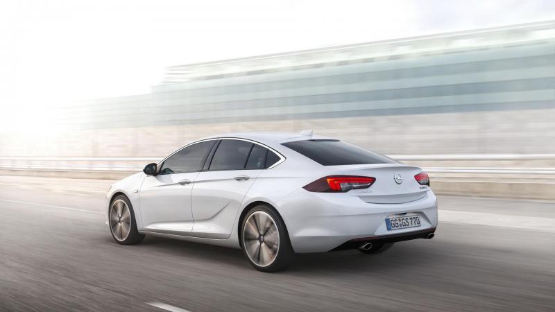 2017-opel-insignia-grand-sport.jpg