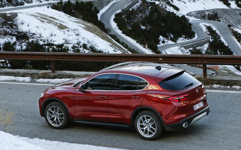 Stelvio-14.jpg
