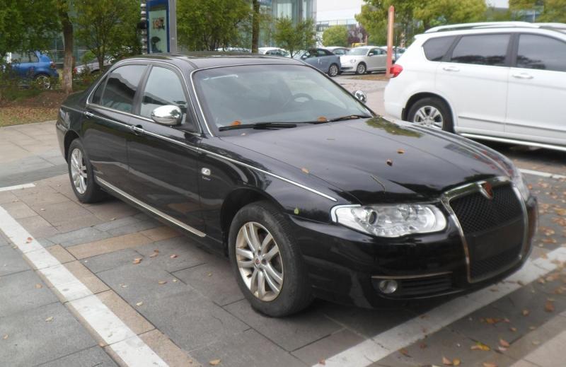 Roewe_750_facelift_01_China_2014-04-20.thumb.JPG.ffe35fedf3d2b247e3a5b9a8703935dd.JPG