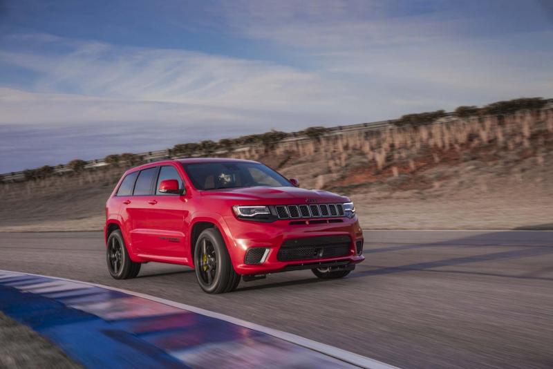 2018_Trackhawk_002.thumb.jpg.98b15fc1a4fa303426a7881ab2b2e033.jpg