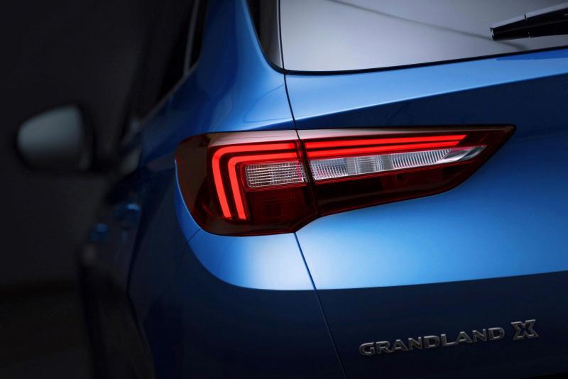 Opel Grandland 2017 - autopareri (4).jpg