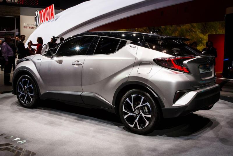 C__Data_Users_DefApps_AppData_INTERNETEXPLORER_Temp_Saved Images_toyota-chr-2617-001.jpg