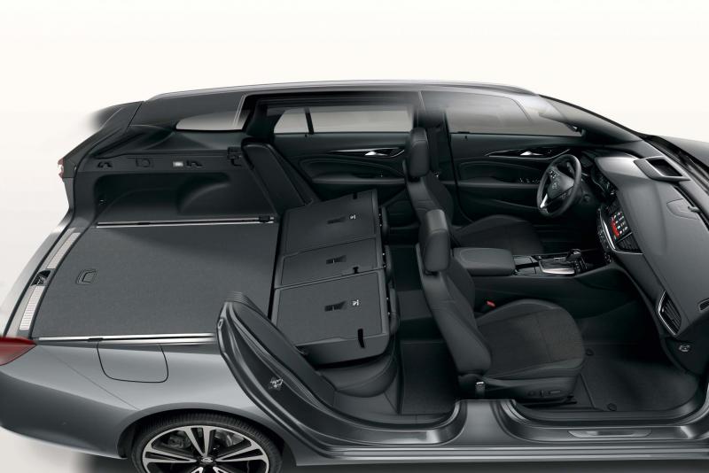 Opel-Insignia-Sports-Tourer-299545.jpg