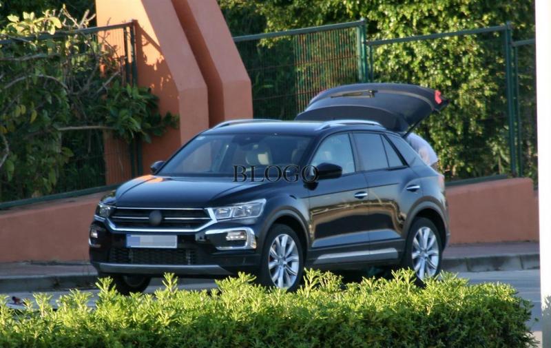 volkswagen-t-roc-foto-spia-1.jpg