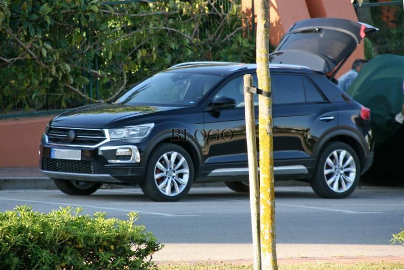 volkswagen-t-roc-foto-spia-2.jpg
