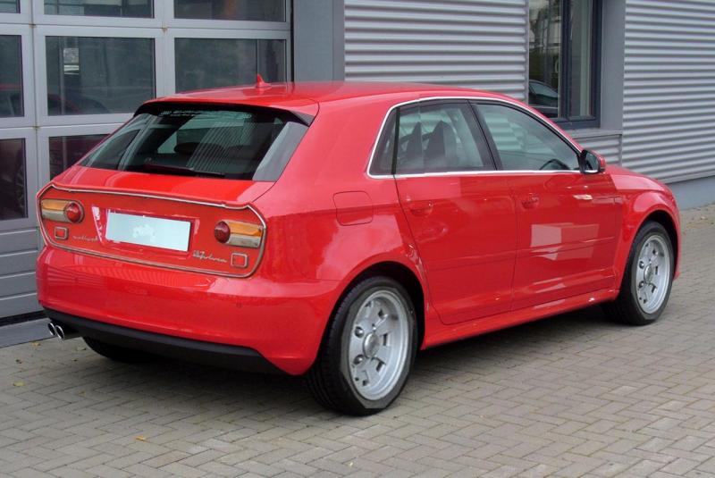 Audi_Lancia_AFulvia_Hatch.thumb.jpg.e7e4e737263bc55de190404b917ff63b.jpg