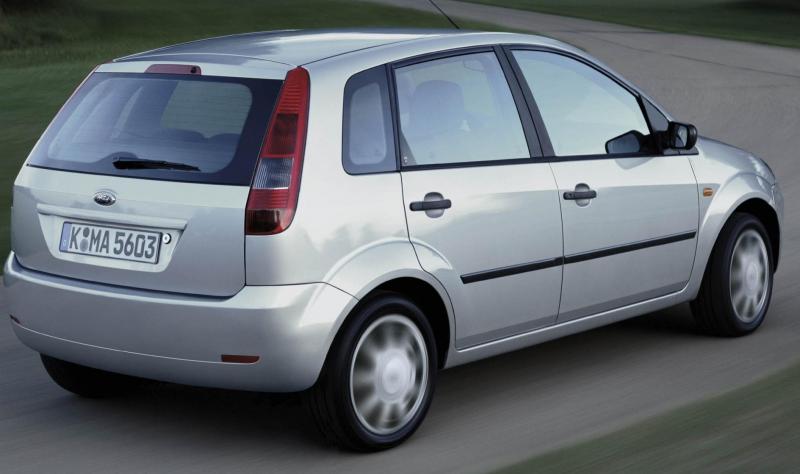Ford-Fiesta-2002-Photo-03.jpg