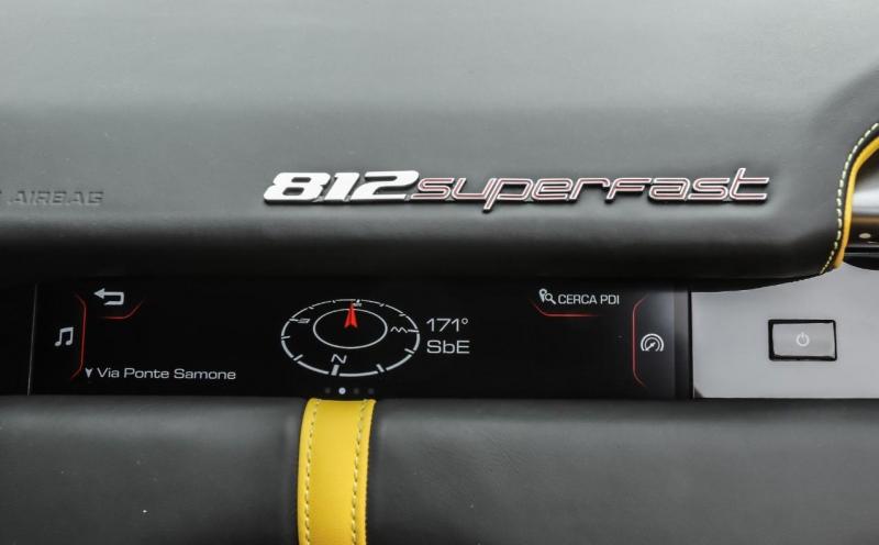 2017-Ferrari-812-Superfast-gialla-31.thumb.jpg.f044140d461e3ac49928c9f487edef4f.jpg