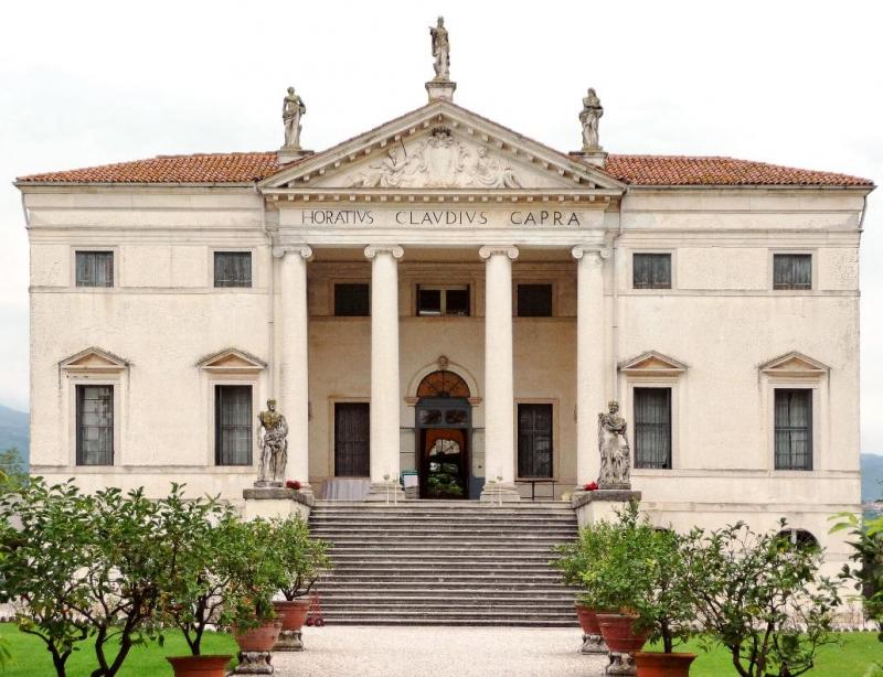 Villa_Capra_Sarcedo_002_VVF lit.jpg