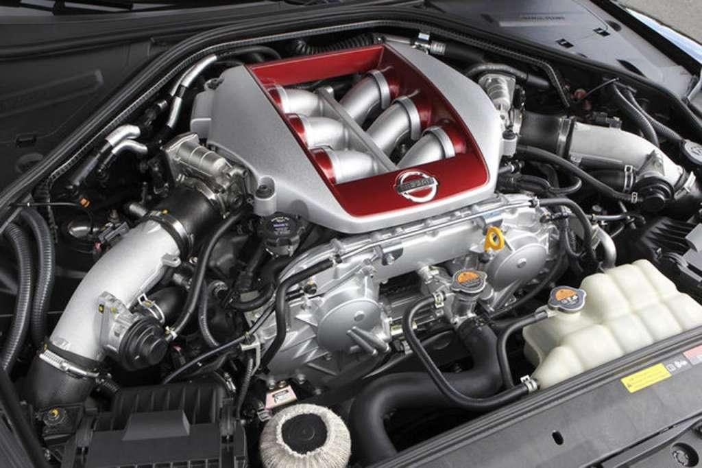 C__Data_Users_DefApps_AppData_INTERNETEXPLORER_Temp_Saved Images_il-motore-della-nissan-gt-r-2012.jpg
