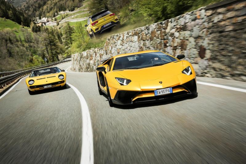 Lamborghini-Miura-The-Italian-Job-12.thumb.jpg.2e593d9afc65bce3aaa1c2be282de468.jpg