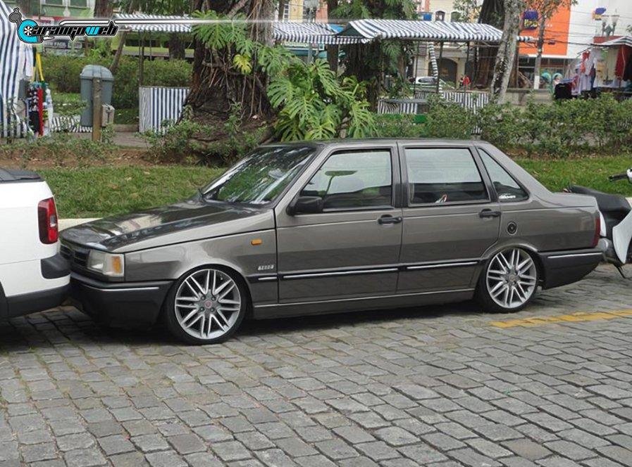 fiat-premio-rebaixado.jpg.4e5bb3b2dac68be64644eb7790da5914.jpg