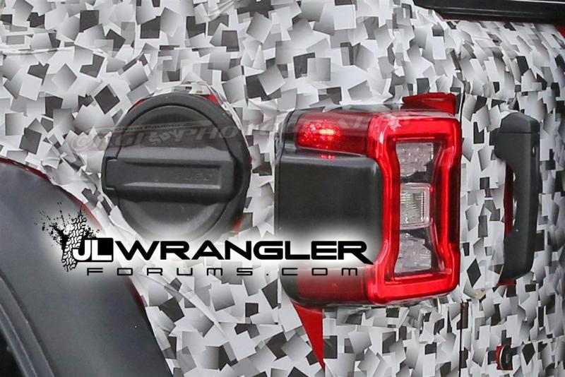 2018-JL-Wrangler-Uncovered-JLWRANGLERFORUMS-10.thumb.jpg.a5fedd82dc07555f3efd669da57941ca.jpg