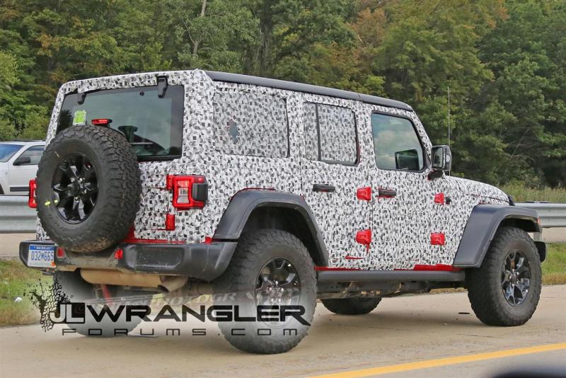 2018-JL-Wrangler-Uncovered-JLWRANGLERFORUMS-11.thumb.jpg.05396c4cb3fe1045cb3a6d7ab5f6b9ca.jpg