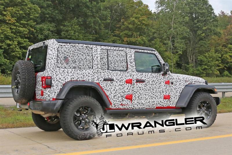 2018-JL-Wrangler-Uncovered-JLWRANGLERFORUMS-12.jpg