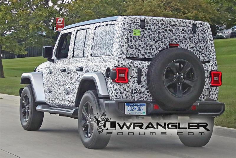 2018-JL-Wrangler-Uncovered-JLWRANGLERFORUMS-23.jpg