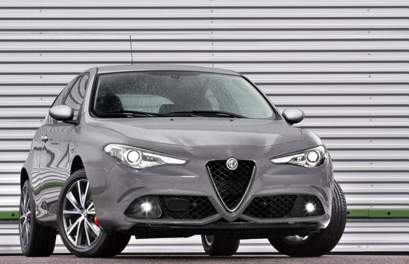 59b955afb8b62_147Giulia.jpg.d5b1ba76157d96866bdfb8ce7bc2658d.jpg