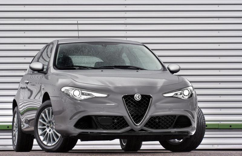 59b955afe5768_147Giulia.thumb.jpg.6025e69dda919a93fcdf546c18066299.jpg