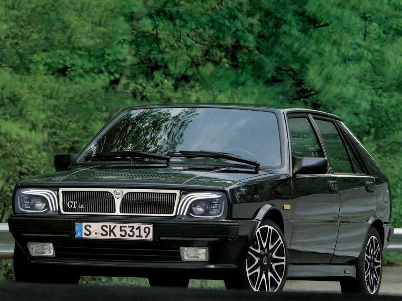 59c128a5075e4_lancia_delta_gt2018.thumb.jpg.6417ac258c017c56140be534d81ebacf.jpg