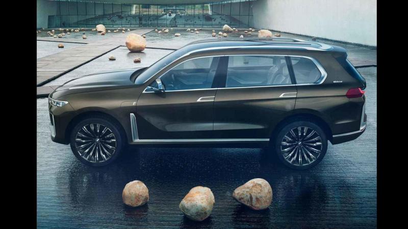 bmw-x7-concept-leaked-photo-3.thumb.jpg.c1f41e9af250de896472da0ee74605a4.jpg