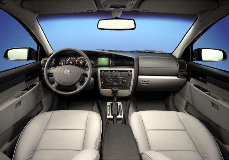 opel-omega-20.thumb.jpg.1f1adc6633dffc8d30c62c79a78a5180.jpg