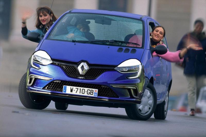 twingo.thumb.jpg.c9e80d90750983ae9464f4775a8c236c.jpg