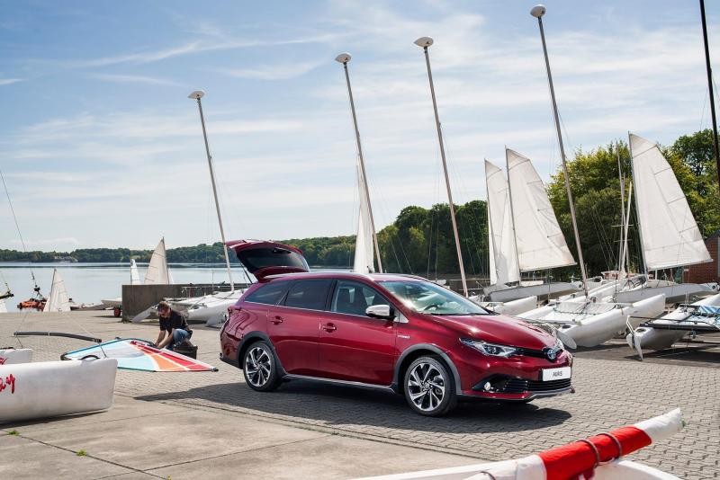 Auris Touring Sports Freestyle (6).jpg