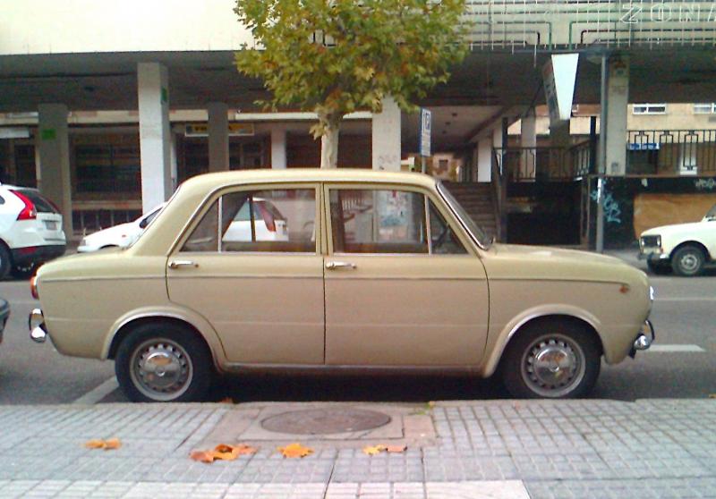 Seat 850 4P.jpg