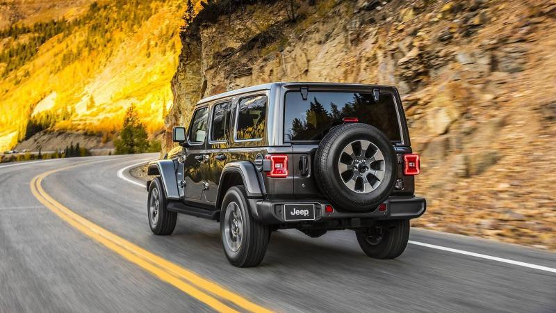 Jeep Wrangler 2018  - Chiusa (2).jpg