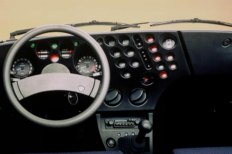 Lancia-Beta-1980-83-Image-i01-1600.jpg