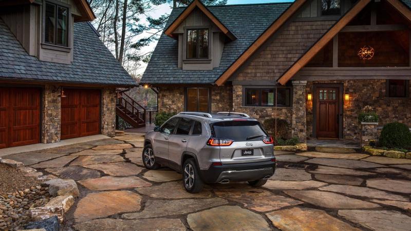 Jeep Cherokee 2018 facelift (2).jpg