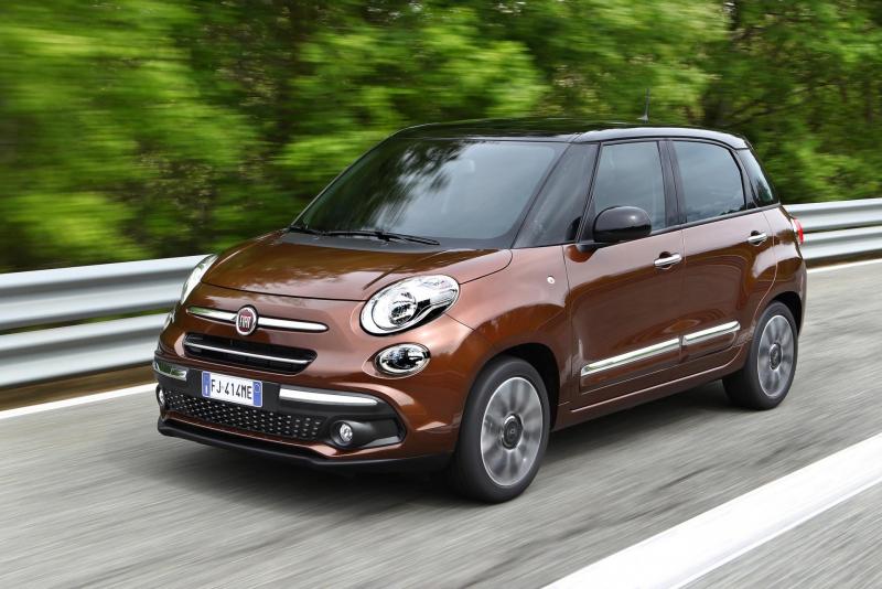 2018_Fiat_New-500L-Lounge_05.thumb.jpg.b244c25fba52355de2f05de23fc63708.jpg