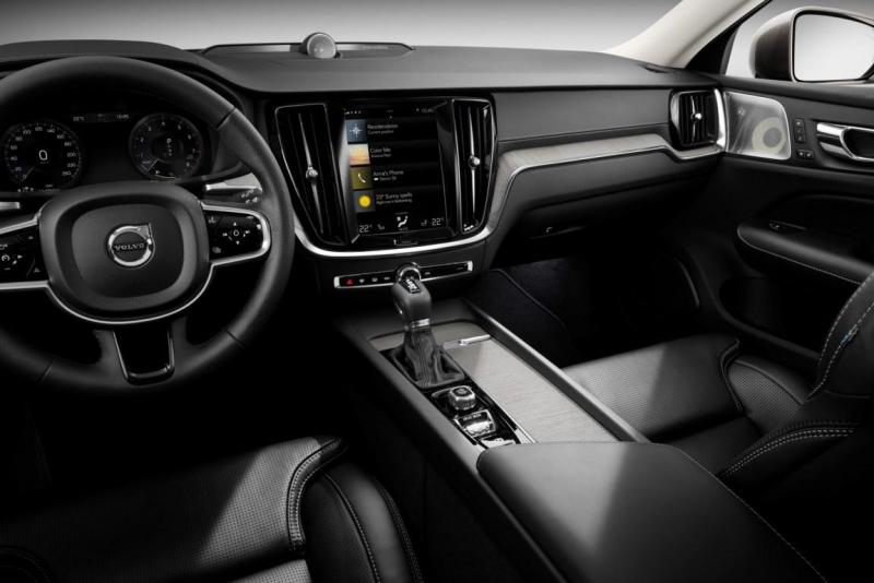 223521_New Volvo V60 interior.jpg